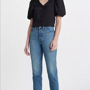 🚫SOLD🚫NWT Levi’s Wedgie Fit Ankle Women’s Jeans - Athen’s Shut It Medium Wash